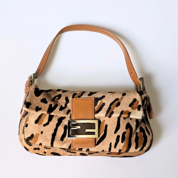 Fendi Handbags - Fendi Baguette Leopard Print Pony Hair
